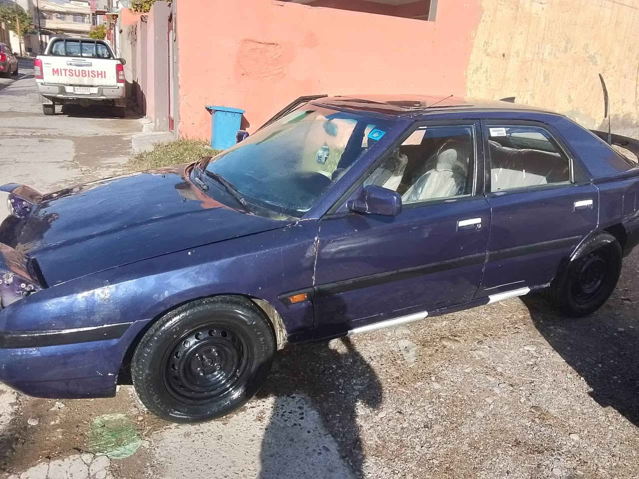 السلام عليكم سيارة مازدا صرصر للبيع كير ومكينة شرط رقم جديد هزه جديده غرامات صفر كابون بانزين سنوية جديده شرط الوكالة والتحويل كهربائيات كلها شغاله السعر 32 وبيها مجال للتواصل على الرقم ***********
