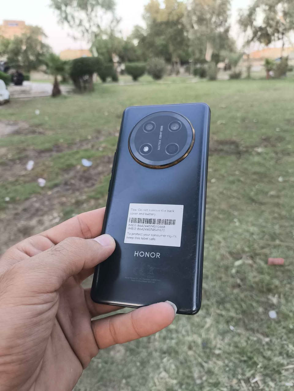 هونر X9C ذاكرة 256 رام 8 جهاز ويا كارتون فقط جهاز جديد زلغ مابي مكفول من كلشي السعر 290 وبي مجال تعليقات ماارد موجود خاص وواتساب *********** عمارة, ميسان
