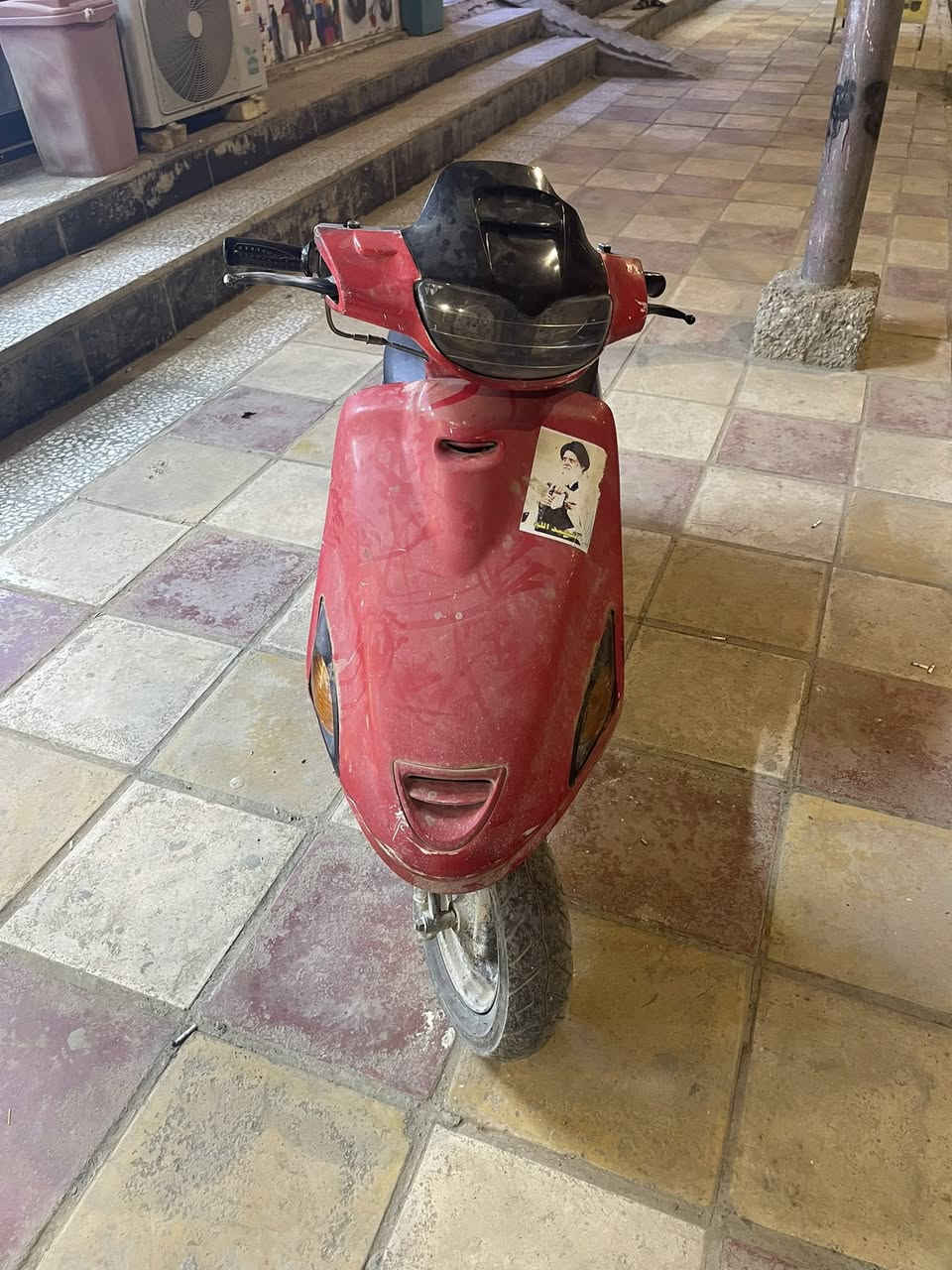 للبيع شغاله نكره سلف كله جديد كهرباىيات مكينه
السعر 250 
*********** بي واتساب
