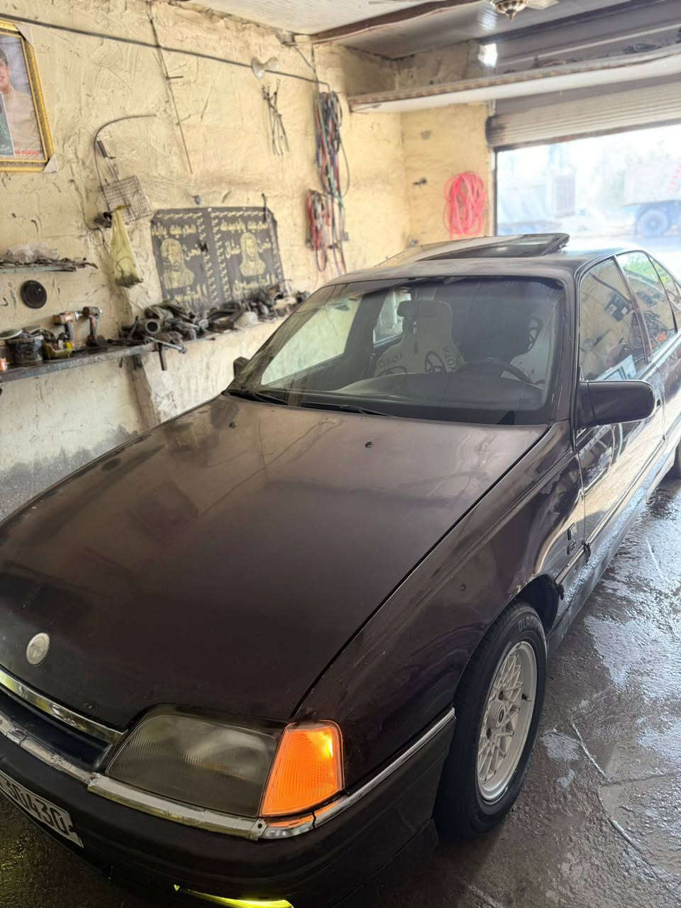 السلام عليكم اوبل اوميكا سياره بلاديه رقم قادسيه الجديد بسمي مكينه ملكه 3000كيرعادي سوبرنمره طويله سياره جاهزه وخيرمن الله السعر 38وبيه مجال قليل ***********
