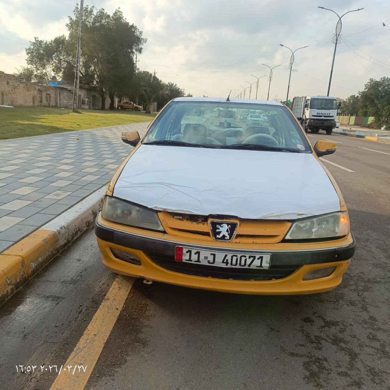 سلام عليكم للبيع بارص 15سيارة مكفوله من ضربه والصبغ بيها فقط لهلالات معمرة وبارد بجاملغ الخلفي جهة سايق كد شبر 
سيارة جاهزة مابيها نقص عدة بولبرنات مال صدر لخلفي 
مكاني المشتل سعر 43وبيها مجال قليل شراي يتصل 
***********
