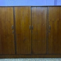 كنتور صاج اربع أبواب  مستعمل للبيع  المكان بغداد الحريه الدور    للإست...