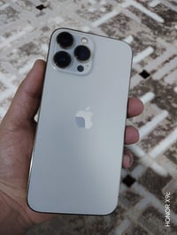 آيفون ١٣ برو ماكس • ٢٥٦ • بطارية ٧٧