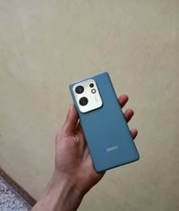 انفينكس زيرو 30 • ٢٥٦/٨ • بطارية ٥٠٠٠