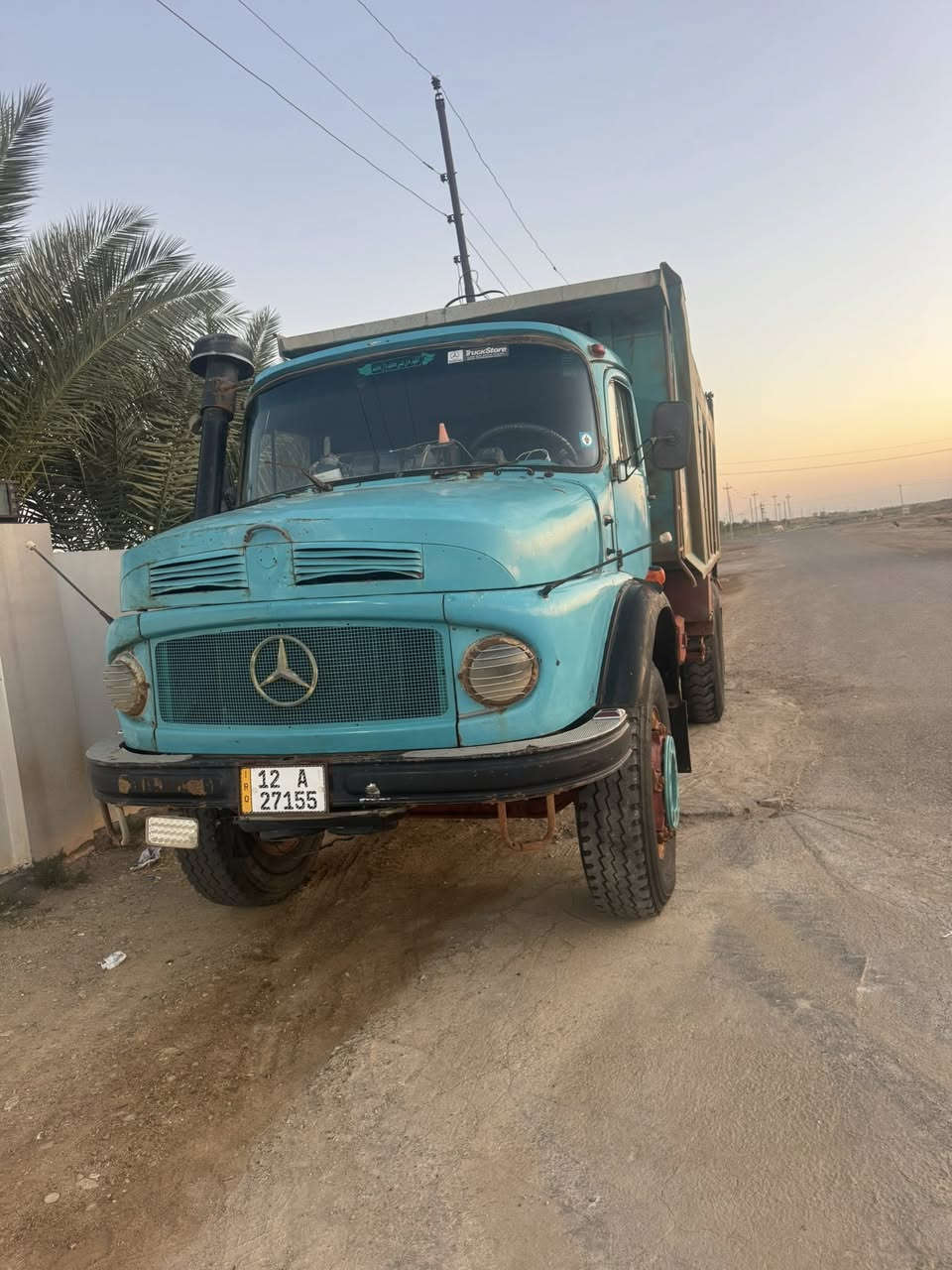 للبيع  اقجم موديل 74  محوره  برينه  كير 90 كير ومكينه  وحداديه كفاله سيار  تبريد شغال  بيه تخم تاير  للستفسار  اكثر التصال عله الرقم ‭***********‬
