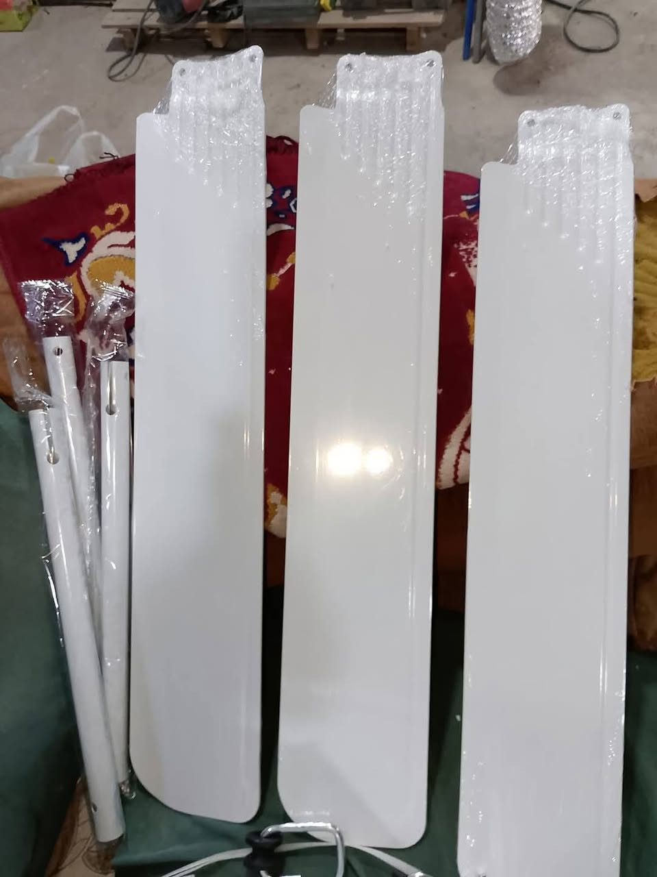 ثلاث مراوح بسعر 53 الف والتوصيل ٥ الاف
للحجز راسل الصفحة او اتصل
***********
يوجد واتس اب ايضا
