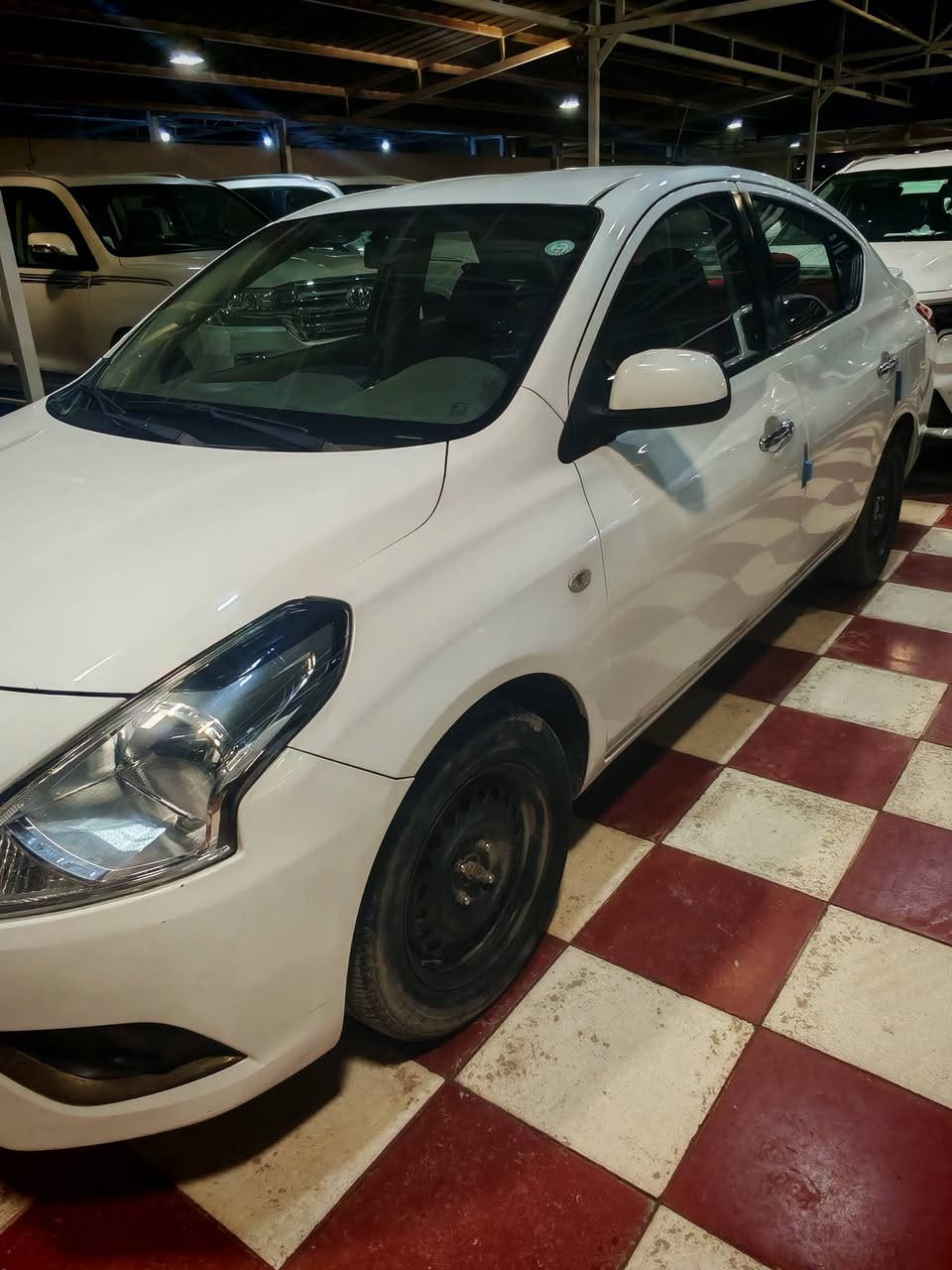 السلام عليكم
نيسان صني هندي بليته زركه
موديل 23 مواصفات الهندي معروفه
السياره بحاله جيده وما ناقصه شي
ماشيه 58 فقط
كفاله عامه من الصبغ والتبديل والفتح
محرك وكير مكفولات
شاشه كبيره علامة النيسان
كامره دواره
تحكمات ستيرن وحاكيه بلوتوث
رقم اربيل الدولي
سنويه جديده
سعر السياره 125 وبيه مجال بصيط
مكان السياره بابل مركز الحله
الي تعجبه السياره والسعر يتصل.
اترجاكم للبعض لا تكسرون بحلال العالم
للاستفسار الاتصال على الرقم ***********
