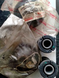 بوشي كرولا • ٤ دانه • كوريني بريس