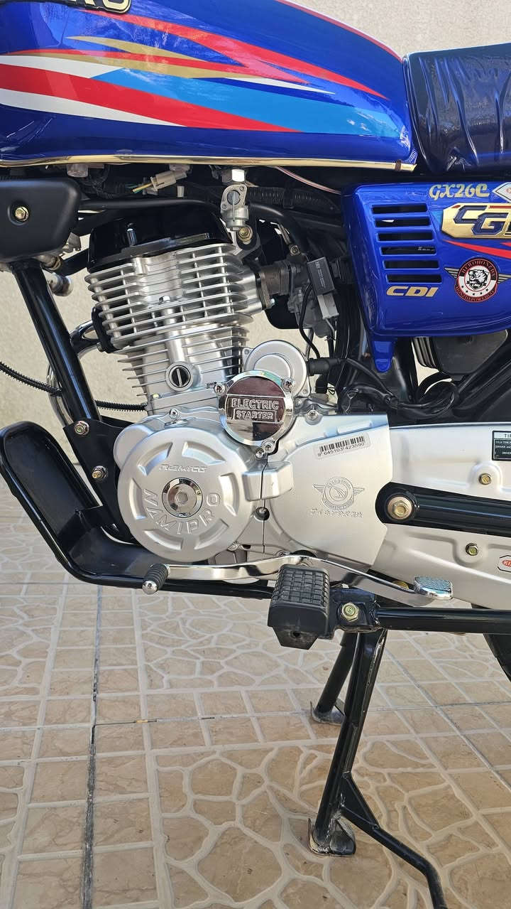 لبيع نامه برو هونزده موديل 25 دراجه كلشي بيهه بلاد حته تايرات شرط مكفوله من كلشي بشرط خاص او اتصل ***********

