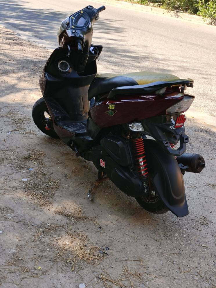 السلام عليكم
جيتي ار للبيع او المراوس كفاله عامه الدراجه حلوه وما بيها شي نقص بس الواقيه مال صالنصه والباقي كفاله مكينه خير من الله كلجات شلعه معدل كله تمام 
مكاني الغزاليه
سعرها 750 وبيها مجال بسيط
رقمي وبي واتساب *********** بغداد, العراق
