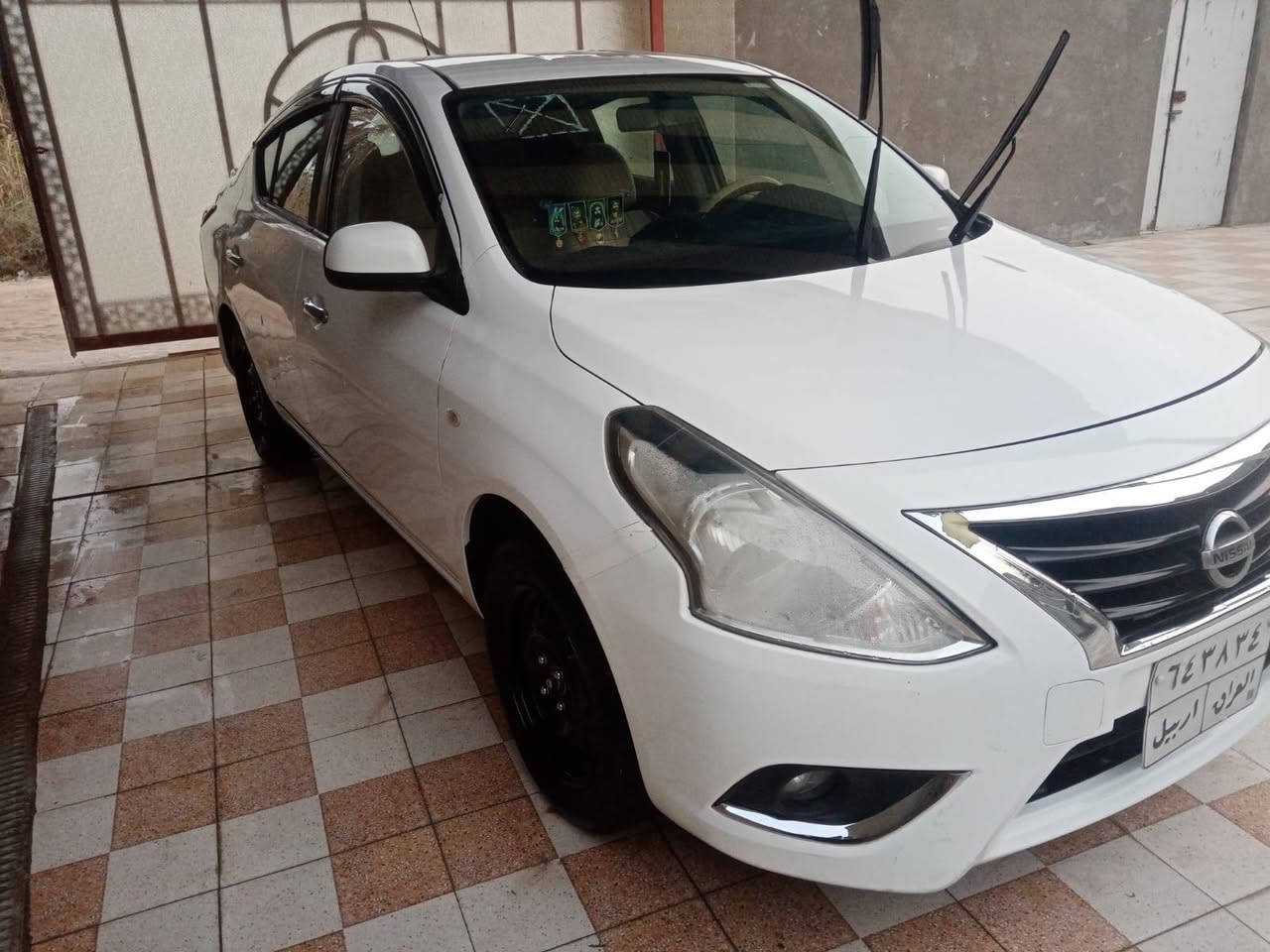 نيسان صني موديل 2021 السياره جاهزه من كل النواحي تخم تاير كله جديد مكاني البصره ابو صخير رقمي ***********
