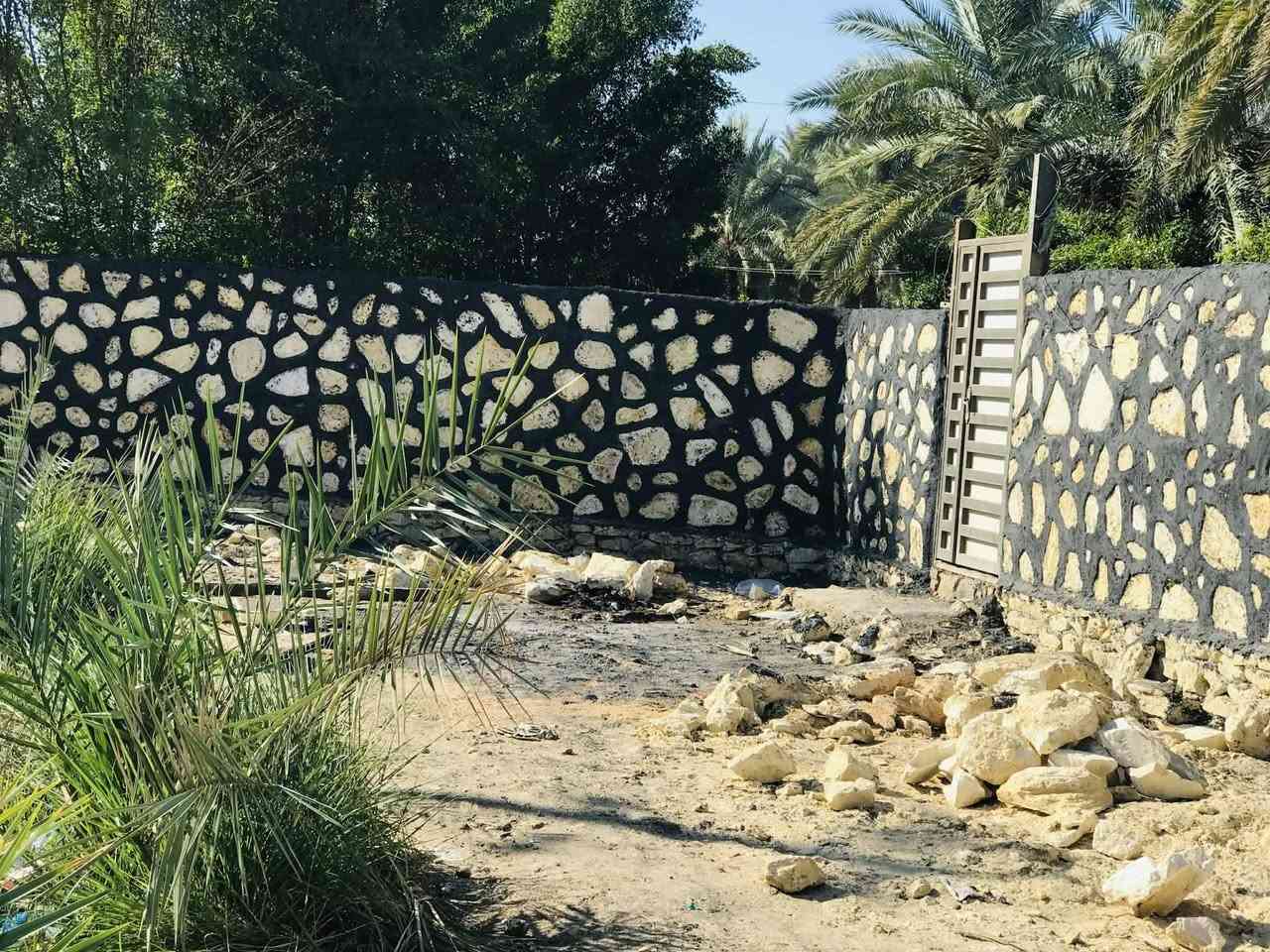 مصطفى الخيكاني لبناء الحجر كرسته وعمل شغل درجه اسيجه بيوت ممرات تخليف شغل درجه اولاله ***********
