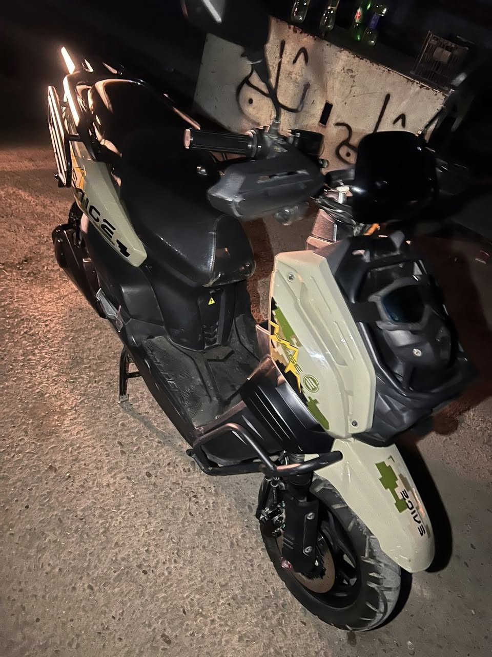 سلامعليكم دراجه شحن للبيع خير من الله نضافه فول الستفسار ***********واتساب فقط
