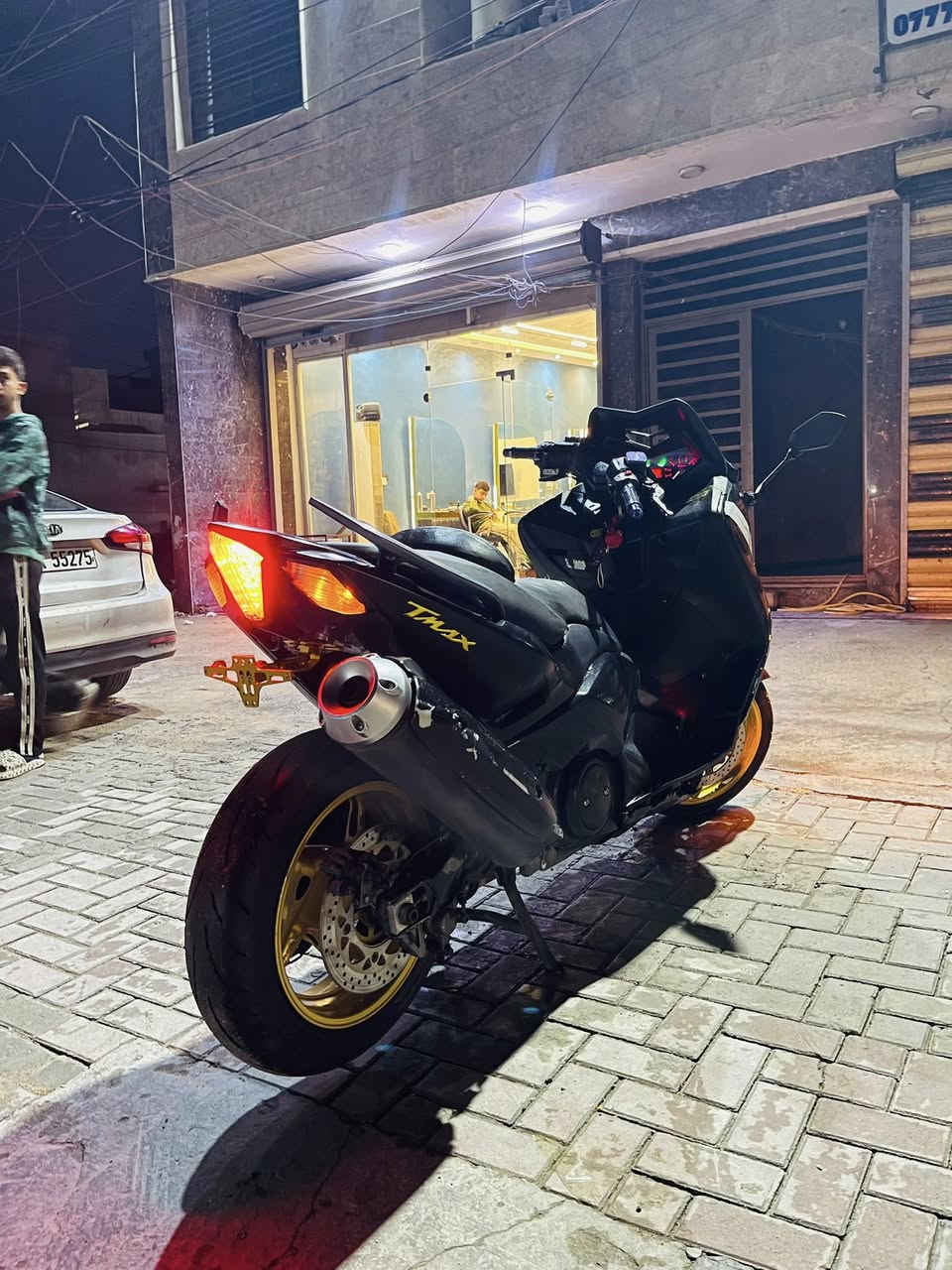 سلام عليكم تي ماكس 2015 مكفوله مكينه صوت دخان شلعه معدل بيه نواقص بسيطه ٣٥ وبيه مجال ***********
