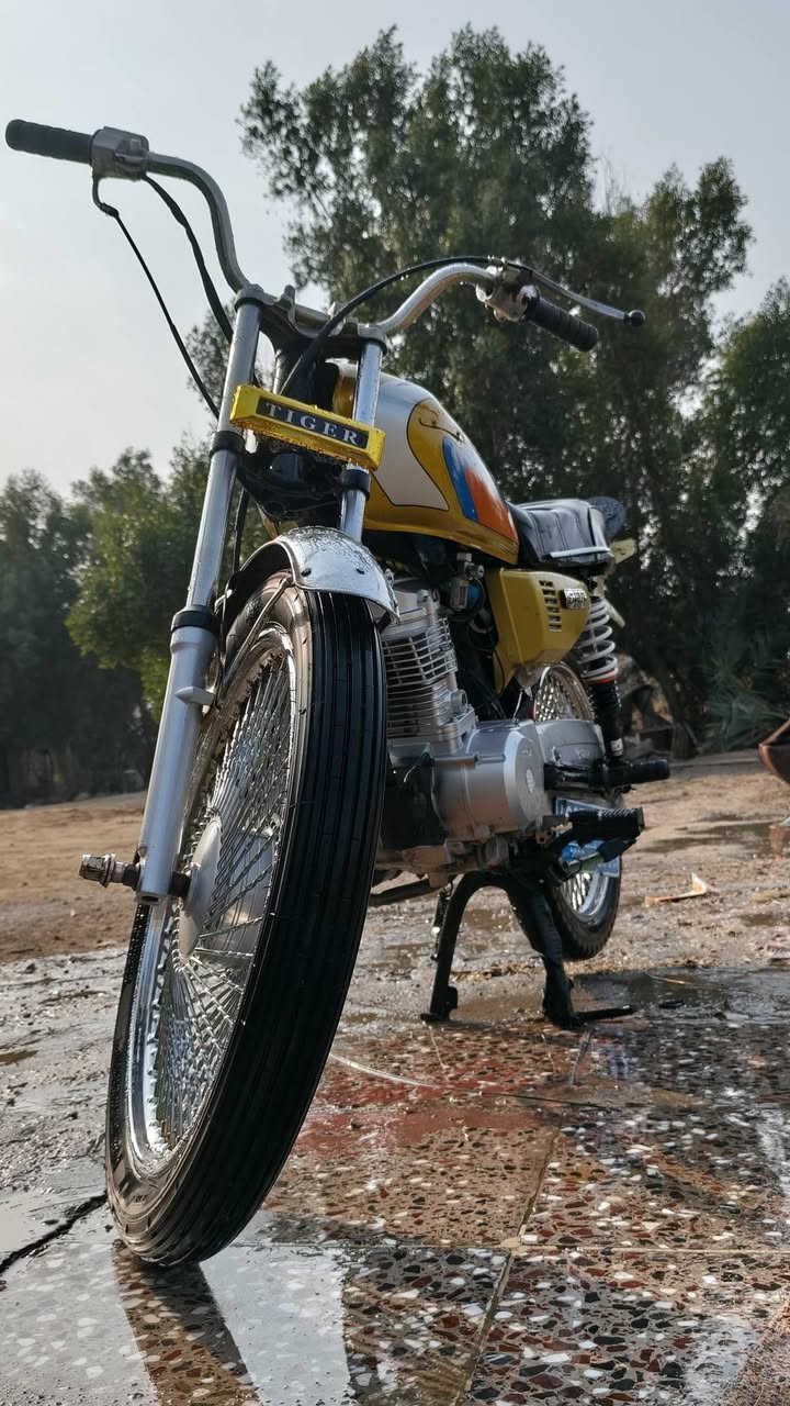 سلام عليكم إخوان نامه البيع 2015تعمير جديد بس والفات السعر 450وبيه مجال الشراي ينتصل ***********
كوفه ناحيه الحريه
