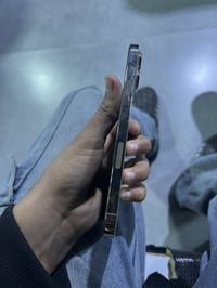 آيفون13برو ماكس مفلش بس الضهر الذاكره256 بطاريه 82 الصرف انطيك بي ضمان...