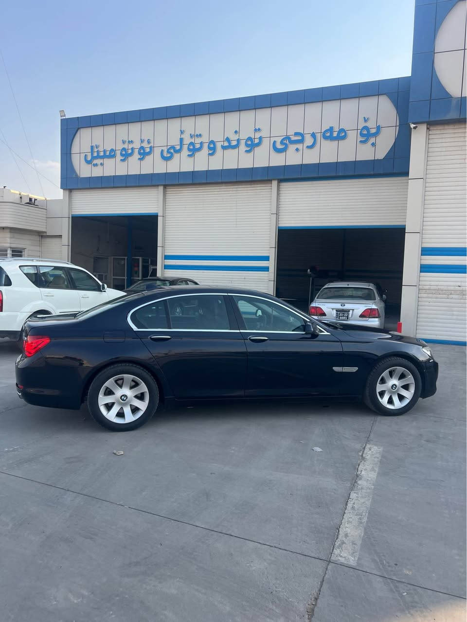 740 6بستون مۆدیل٢٠١٢ تابڵێیت تازەو جوان ئەم ساڵ داخلبوە مەنەفیستی ئەسڵی لەگەڵە مەسرەفی یەک دیناری تیانیە مەکینەو گێرو تەقەو ڕەقەی بەشەرت ٢٠٠هەزار رۆشوە بۆیاخی ئەوروپایە هەمو مواسەفاتەکانی ئیش ئە کات کۆدی بەناو خۆمەوەیە  *********** كالار, السليمانية
