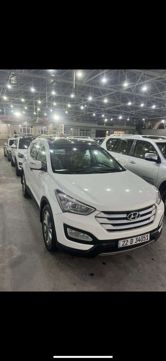 مؤديل ٢٠١٣
بدون سبوخ
٦ ستلندر
فول فول مواسه فات اتراد خاس   مكينه ما مفتوح
رقم سنه ويه هـهزه كوله جديد
سعر ١٧٥ بي مجال
رقم واتساب ***********
