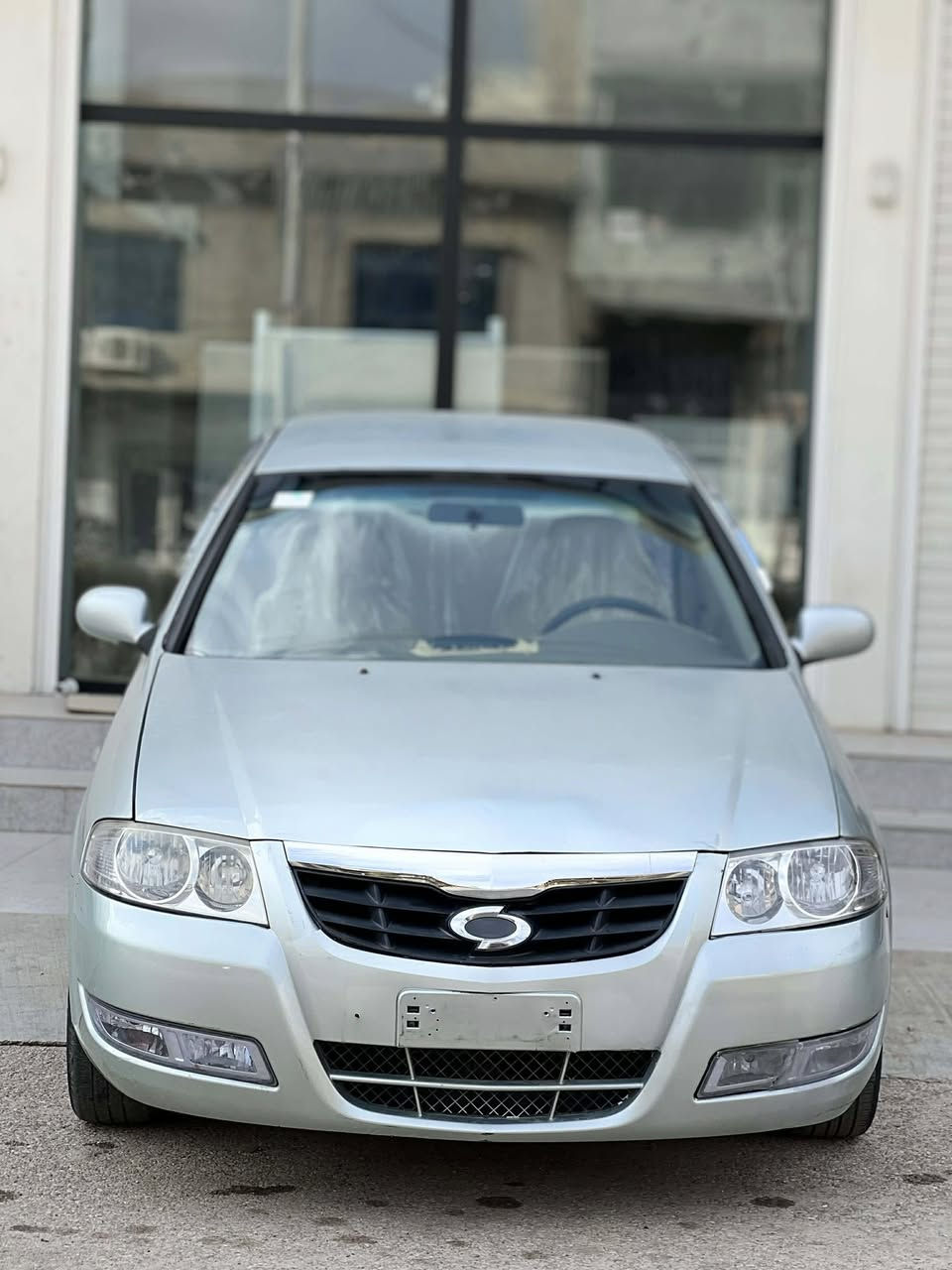 سەنی سام سونگ براوەی دوبەی 
مودیل ٢٠٠٧
ناوزەرد 
پیشو پشت کەپس بی دەعم
کامل جایز سەیارەکە بیناو برە
***********
