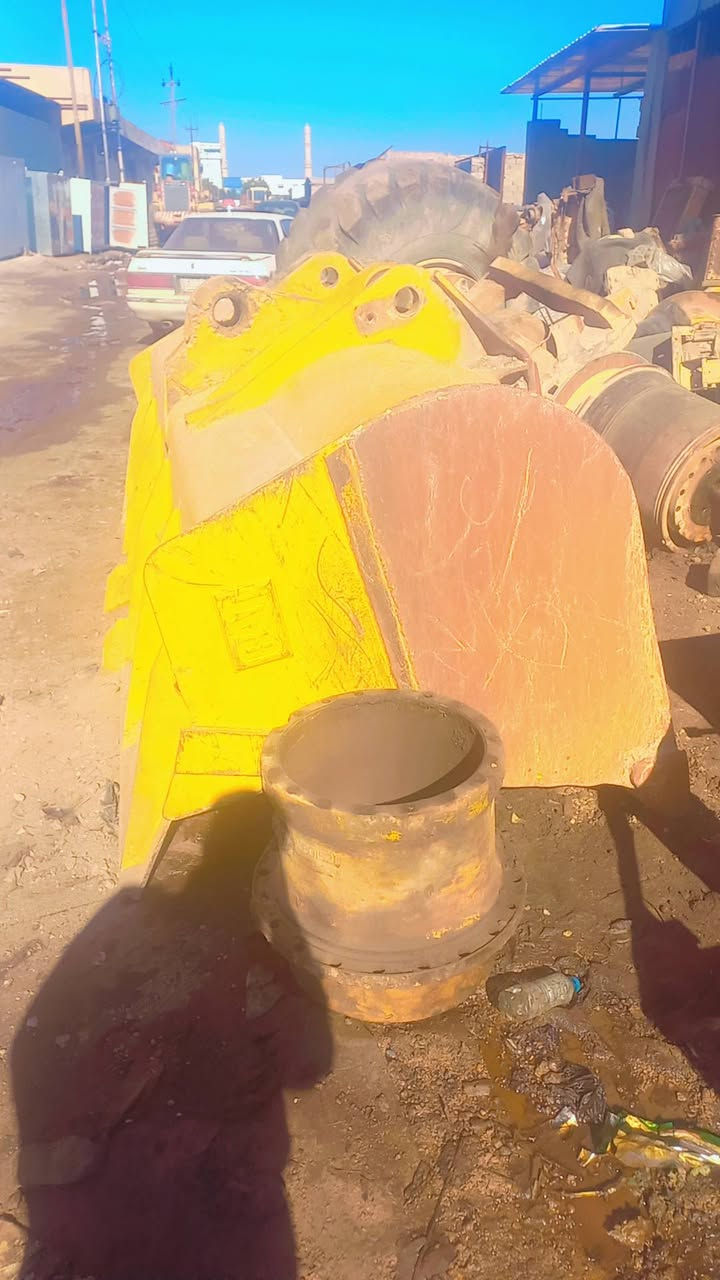 للبيع كيله كتر بلر حجم ٩٥٠ اف مكانه الانبار الكرمه ***********او***********
