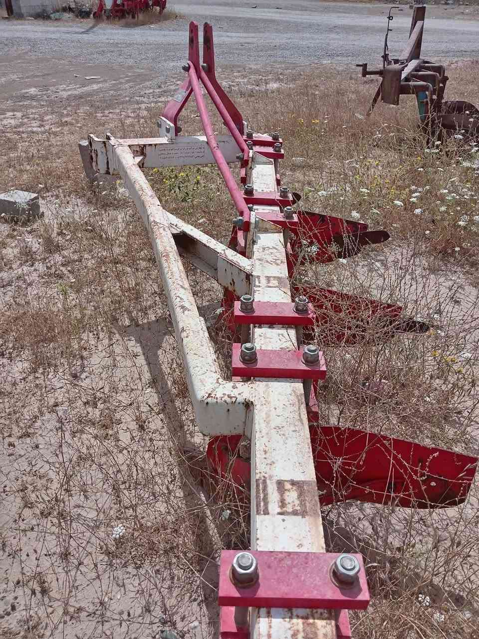 للبيع سجه ايراني  بي احجام ٤ وا ٦١ وا ٨١تتحكم بيدك نضيف عنوان كركوك مفرق شوان *********** ***********
