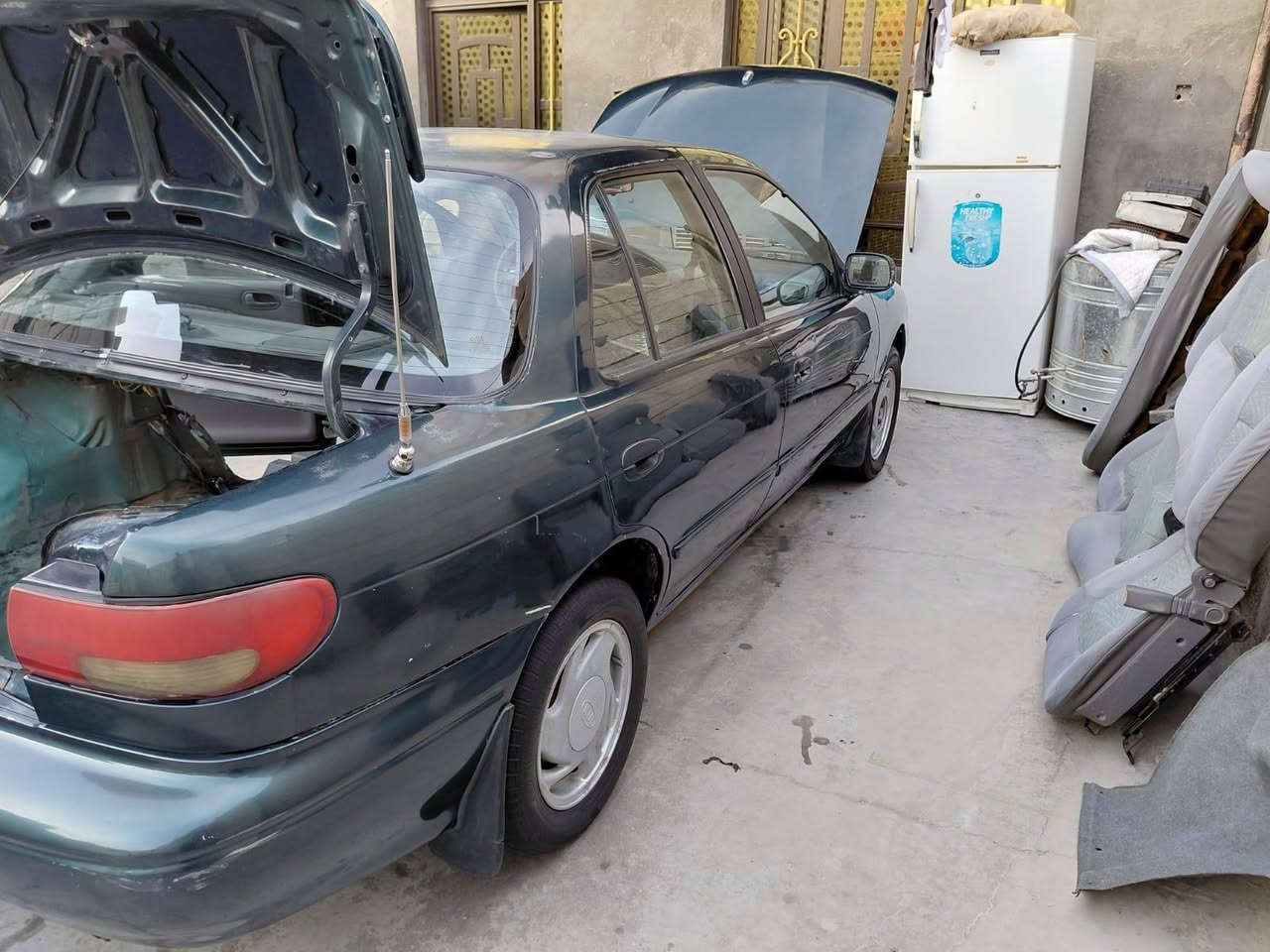 كيا سيفيا موديل 95
كير اوتماتيك
مكينه مفتوح
رقم بغداد مشروع وطني
تبريد خير من الله 
سنويه ل27
هزه ل27
كير ومكينه فول 
مكاني واسط صويره ناحية سيد الشهداء التنميه
للأستفسار الاتصال***********
