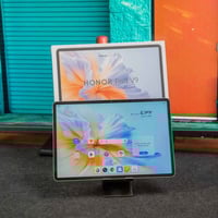 هونر باد V9 • ١٢+١٢/٥١٢ • بطارية ١٠١٠٠