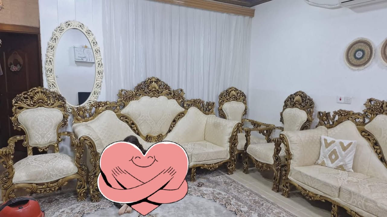 تاقم قەنەفەی مەلیکی بۆ فرۆشتن زۆر تازە و پاک و خاوێنە ناوێنە 
ناونیشان کەلار
نرخی ٥٠٠ هەزار و مامەڵە


**إذا كنت صاحب هذا الإعلان وتريد حذفه لأي سبب، رجاءا أرسل رسالة إلى الدعم الفني**
