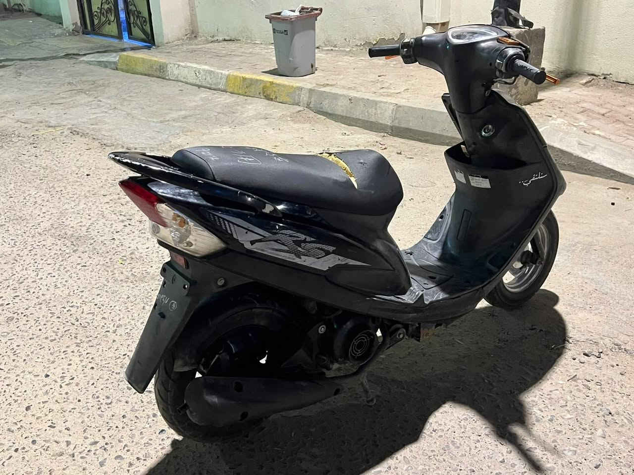 السلام عليكم ماكس عدله لبيع دراجه ما مفتوحه ختم واحد داخل ول كفرات سعره 700 وبيه مجال الجيه الاتصال 
***********
