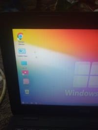 لابتوب • ويندوز١٠ • تصفح واتساب