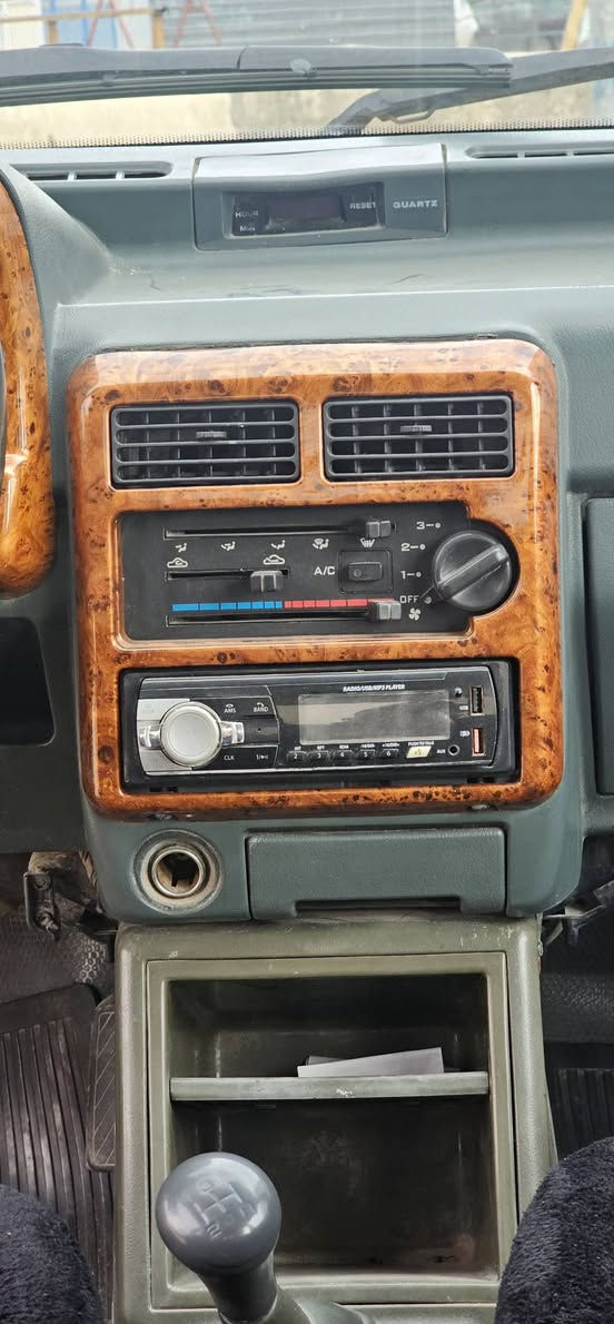 سايبا ١١ رقم بغداد مشروع وطني هزه جديده كير محرك خير من الله شواصي حلوه علامه التكسي الوطني مثبته 
مصفره هيه وغرامات 
السعر ٢٨
بغداد ابو دشير 
+9647764141946
