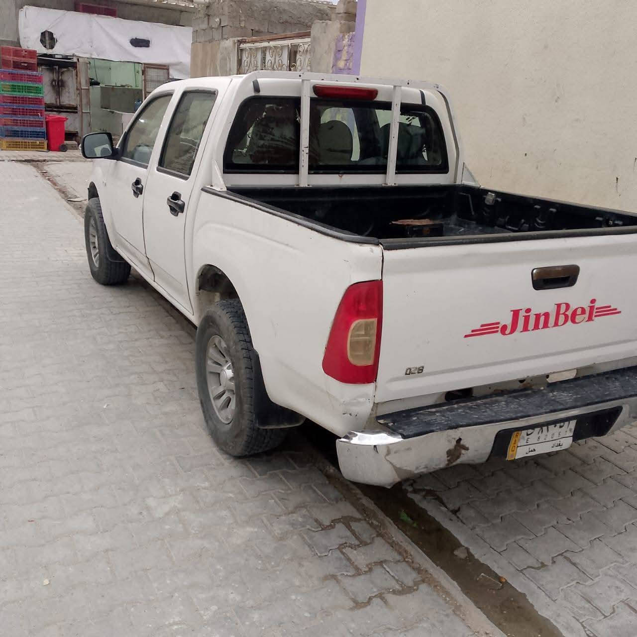 السلام عليكم
بيكم جنبي مديل 2013
مكفوله كير ومكينه
 جدد كرهبائيات شغاله
لسعر 30 وبيه مجال حك الجيه
اتصل ***********
