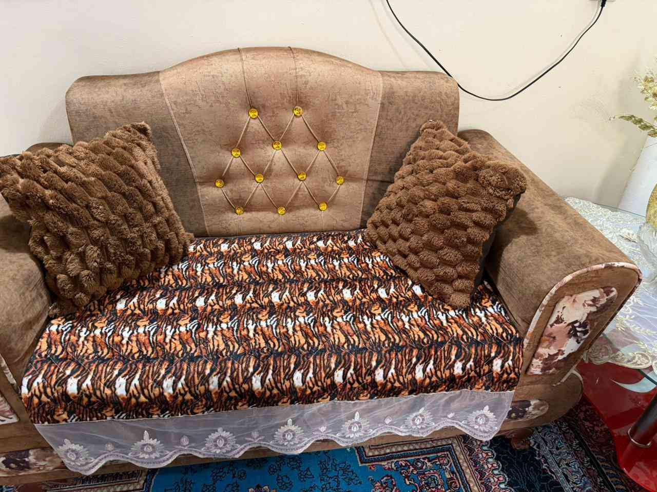 السلام عليكم تخم 10مقاعد نضيف والسفنج بعده جديد ومضمون بس خسف عندي بالديدات  سعره مناسب ليريده يتفضل


**إذا كنت صاحب هذا الإعلان وتريد حذفه لأي سبب، رجاءا أرسل رسالة إلى الدعم الفني**