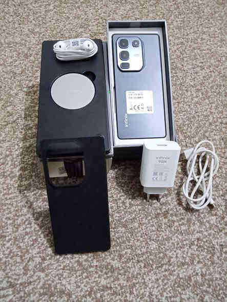 سلام عليكم
مبايل انفنكس نوت 50 برو

ذاكره 256...
العشوائي 12

كاميره فولل كلش

ويا كامل ملحقات
شاحنه 90 واط شحن فول🔋⚡يدعم الشحن السريع 35دقيقه يصير 100

ويا شاحنه لاسلكي موجود بل صوره

بوبجي 60 فريم سلس كلشش 
 سعر 300 وبي مجال حك الجيه 
*********** رقمي 
موجود ماسنجر 

مستعجل ع بيعته

مكاني كربلاء حي لاامام علي
