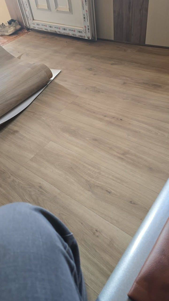 توفر جلد ارضيات او مشمع ارضيات 😊🙋‍♀

العرض مترين ثابت والطول اختياري 😍

سعر المتر ب3 الاف 🔥 #متوفر_توصيل 🚗🚕


**إذا كنت صاحب هذا الإعلان وتريد حذفه لأي سبب، رجاءا أرسل رسالة إلى الدعم الفني**