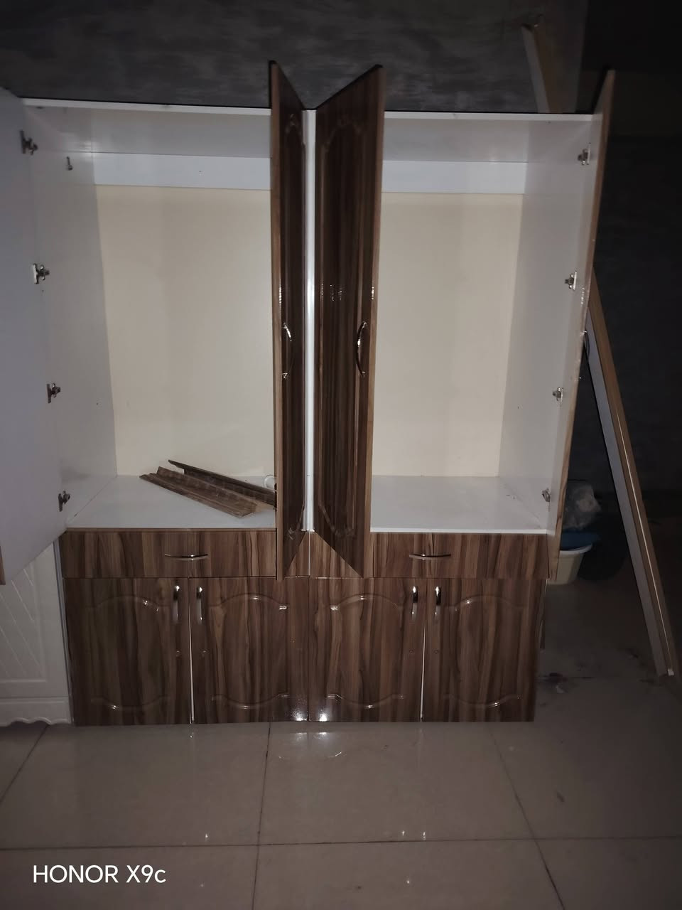 أغراض للبيع أسعار مناسبه العنوان بختياري قرب مندي حضرموت


**إذا كنت صاحب هذا الإعلان وتريد حذفه لأي سبب، رجاءا أرسل رسالة إلى الدعم الفني**