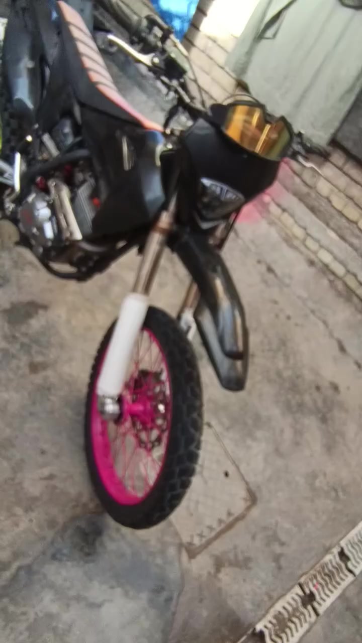 سلام عليكم دراجه قفاز سي را كس دراجه خير من الله بيع ومراوس سعر 950


**إذا كنت صاحب هذا الإعلان وتريد حذفه لأي سبب، رجاءا أرسل رسالة إلى الدعم الفني**