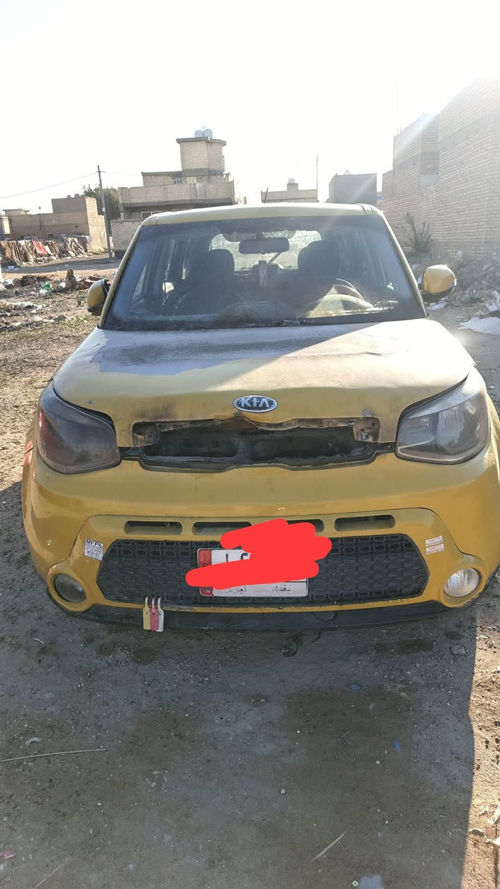 سلام عليكم الحمدلله لله ع كل حال كيا صول ٢٠١٤ احتركت الضفيره مالته الله يجفيكم الشر السياره عرضته للبيع كير مكينه كفاله صدر خير من الله دواخل غرفه جديده جامه خلفيه جبته جديده ونص الغراض مال الضفيره جايبه باقي شي قليل المهم السياره مكانه بغداد ابيع واقع   سياره كشرته كلش نضيفه تخم تاير بيه المنطقه سبع البور رقم الهاتف *********** بيع مستعجل
