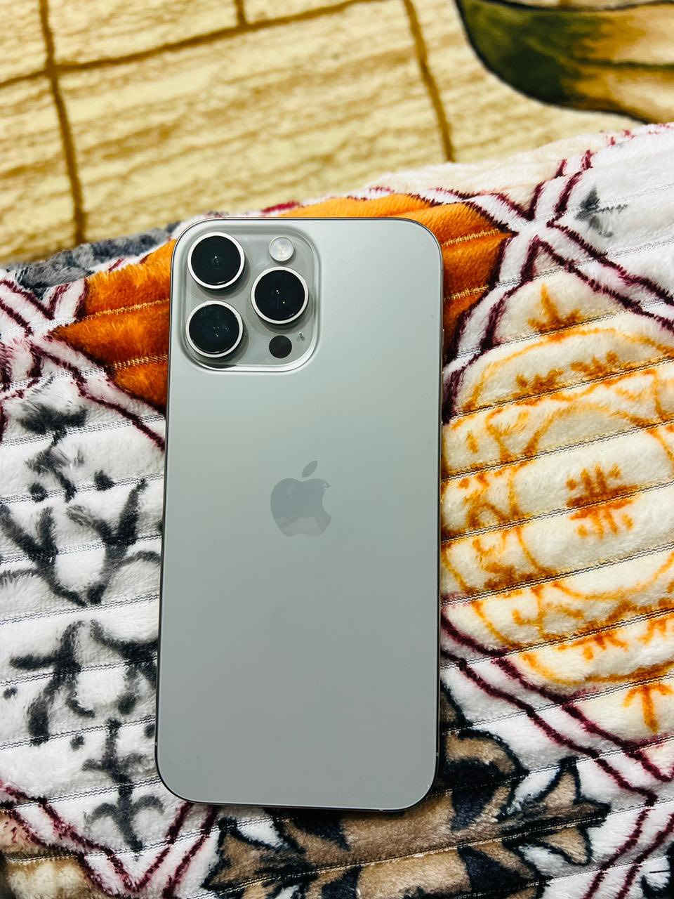 سلام عليكم اخوتي 16pro Mi للبيع   التلفون نضيف مثل ماواضح بل صوره شرط الفحصل بطاريته 97 مشحون 252 مكاني حله ثوره غير متواجد ع الفيس هاذ رقمي ‭٠٧٨٣ ٨٨٧ ٦٨١٠‬
السعر 1.500 قبل للتفاوض @
