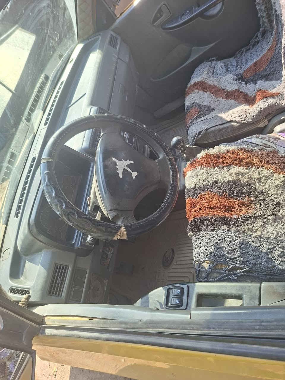 سايبه 8ورقات للبيع محرك كيابرايد جديد كهربائي كامله ياراد ترتيب عنوان حسينية الوند رعيه بغداد بس ماوصله برميل وربع تايارات اتكفلك سرقه وعشاير  ***********
