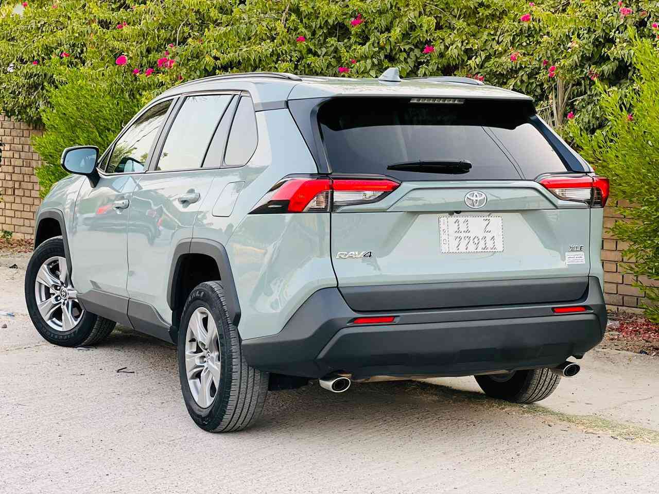 من رخصة الادمن 
راف فور 
موديل 2023
المواصفات سلايد روف 
كشن كهرباء  
هاند بريك اوتو
صندوك كهرباء 
بعد هوايه مواصفات 
سياره ماشيه
بصمه 
17300 mi 
مكان السياره بغداد
المنصور . حي الجامعه
الاستفسار عن طريق واتس اب فقط 
***********

ملاحظه بيع فقط بدون مراوس 

السعر المطلوب 22800$
