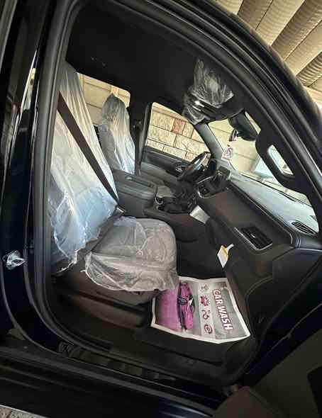 السلام عليكم 
للبيع او المراوس 

* تاهو LS زيرو 2024 رقم بغداد 

* ⁠ضمان وكالة المنصور 

* ⁠الموديل 2024 رقم بغداد

* ⁠شكل البرايمر علامة سوداء 

* ⁠اللون اسود العداد (3200 )ميل 

* ⁠حجم المحرك : 5.3 Cc

* ⁠شاشة امامية كامرة خلفيّة 

* بصمه تشغيل بصمات ابواب 

* رادار امامي نقطة عمياء 

* نظام تشغيل واطفاء السياره ذاتي

* ⁠نظام تحديد مسار والقيادة الذاتية 

* ⁠حساس امامي خلفي 

* ⁠مقاعد 7 راكب دوسات جانبية 

* ⁠لايت امامي زنون 

* ⁠3 قطع تبريد ويل كب قياس (18 انج)

* ⁠الاستفسار 

***********
