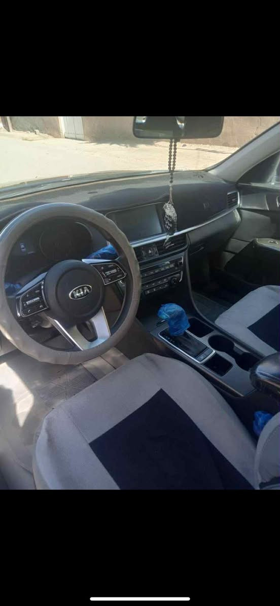 كيا اوبتما وارد امريكي موديل 2019حلوة مواصفات المحرك: 2.4 GDI
تثبيت مسار وتنبيه مغادرة المسار
شاشة كبيرة
 نقاط عمياء
 حساسات خلفية
 كاميرا خلفية
٣ وضعيات قيادة
 لد نهاري
كار بلي
 اشاير مري
 تحكمات ستيرن وكروس سرعة
الضرر:  فقط دعامية كلشي بلادي .
السنوية بإسمي تحويل ثاني يوم، السيارة جاهزة ما بيها اي نقص والسونار موجود وصور الضرر مرفق 
مكان السيارة ديالى بعقوبة 
سعرها 140
بيها مجال  
اتصال ***********
***********
