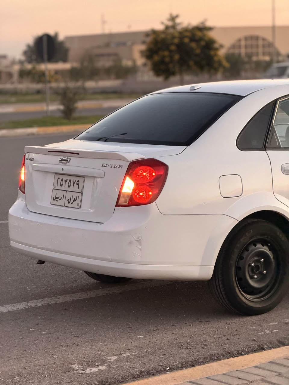 سلام عليكم اوبترا ٢٠١٢يرهم مراوس حسب قناعه گير عادي محرك بشرط تبريد وصدر كله بشرط بدون نقوصات سياره حيل نضيفه بطاقه بانزين بي سياره بدون ضرر وبدون صبغ بي كارت فقط  وشويه رصعات ماشيه١٩٠الف سعره٨٨وبي مجال رقم موبايل *********** كركوك, العراق
