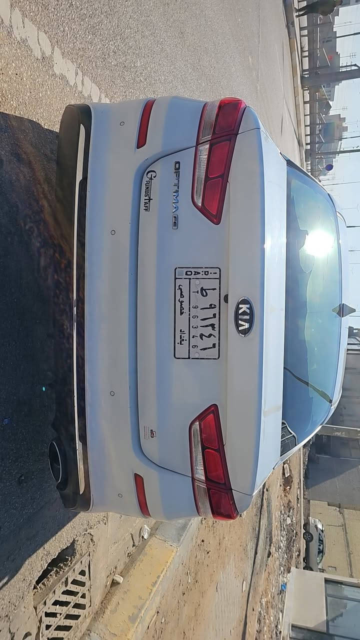 السلام عليكم كيا اوبتيما موديل 2019 باسمي تحويل مباشر رقم انكليزي سنويه لغايه 2031 السياره جاهزه ما بيها اي نقص مكانين كربلاء ماكينه كير حداديه تبريد فول مواصفات ما عدا البني راما   السعر 126 جيتك***********
