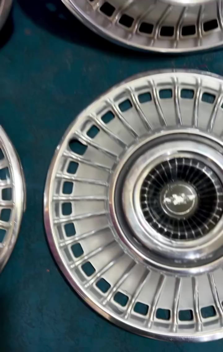 السلام عليكم البيع كبات 63 حجم 14

                     مكاني حريه 
***********
