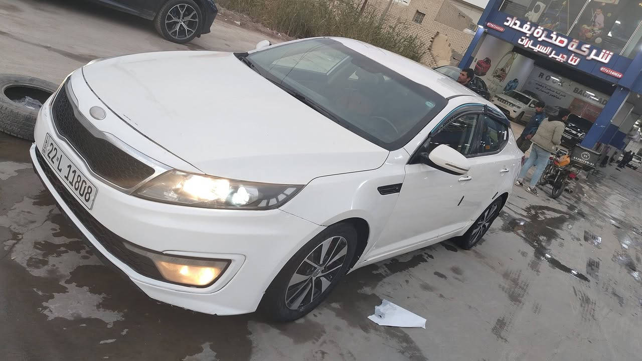 السلام عليكم من رخصة مدير الكروب
اوبتيما موديل 2011 وا د خليجي مكينه دوش
رقم اربيل الجديد بيها قطعتين رش اثر شخوط مكفوله من الضربه والتبديل كير ومحرك كفاله مكان السيا ه ديالى بعقوبه السعر 110 وبيها مجال حك الجيه ***********
