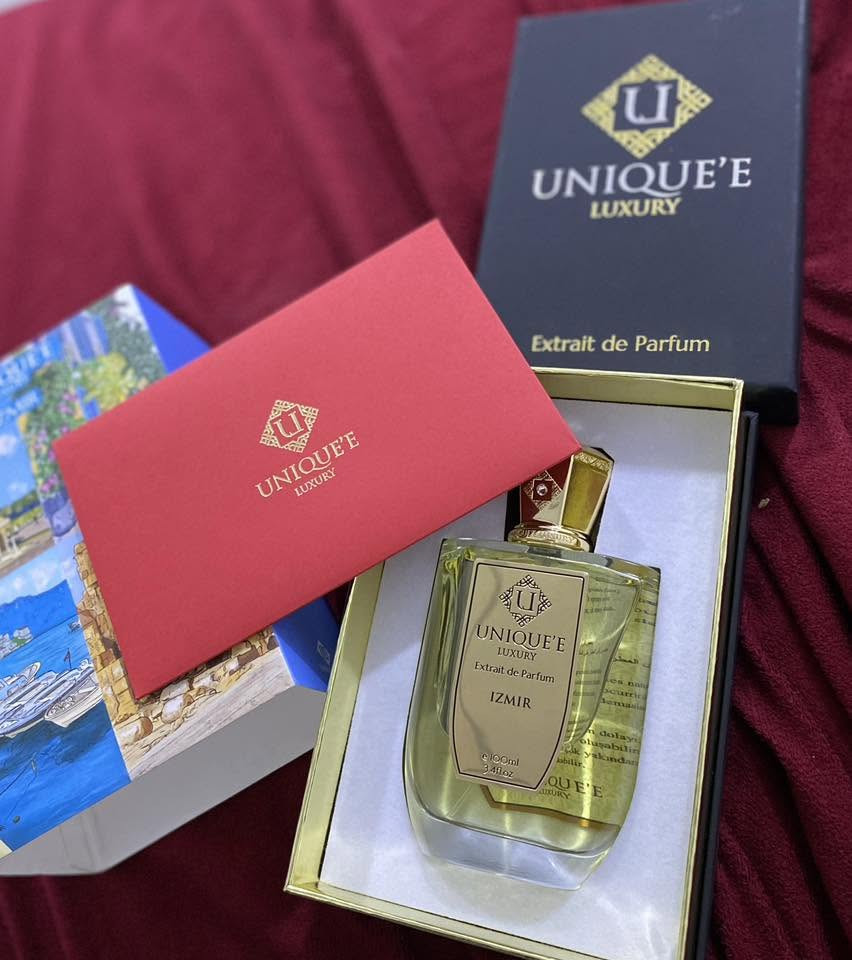 عطر صيفي جديد رشتين فقط
السعر 300الف شامل التوصيل جميع محافظات العراق 

الرقم للتواصل *********** واتس اب

