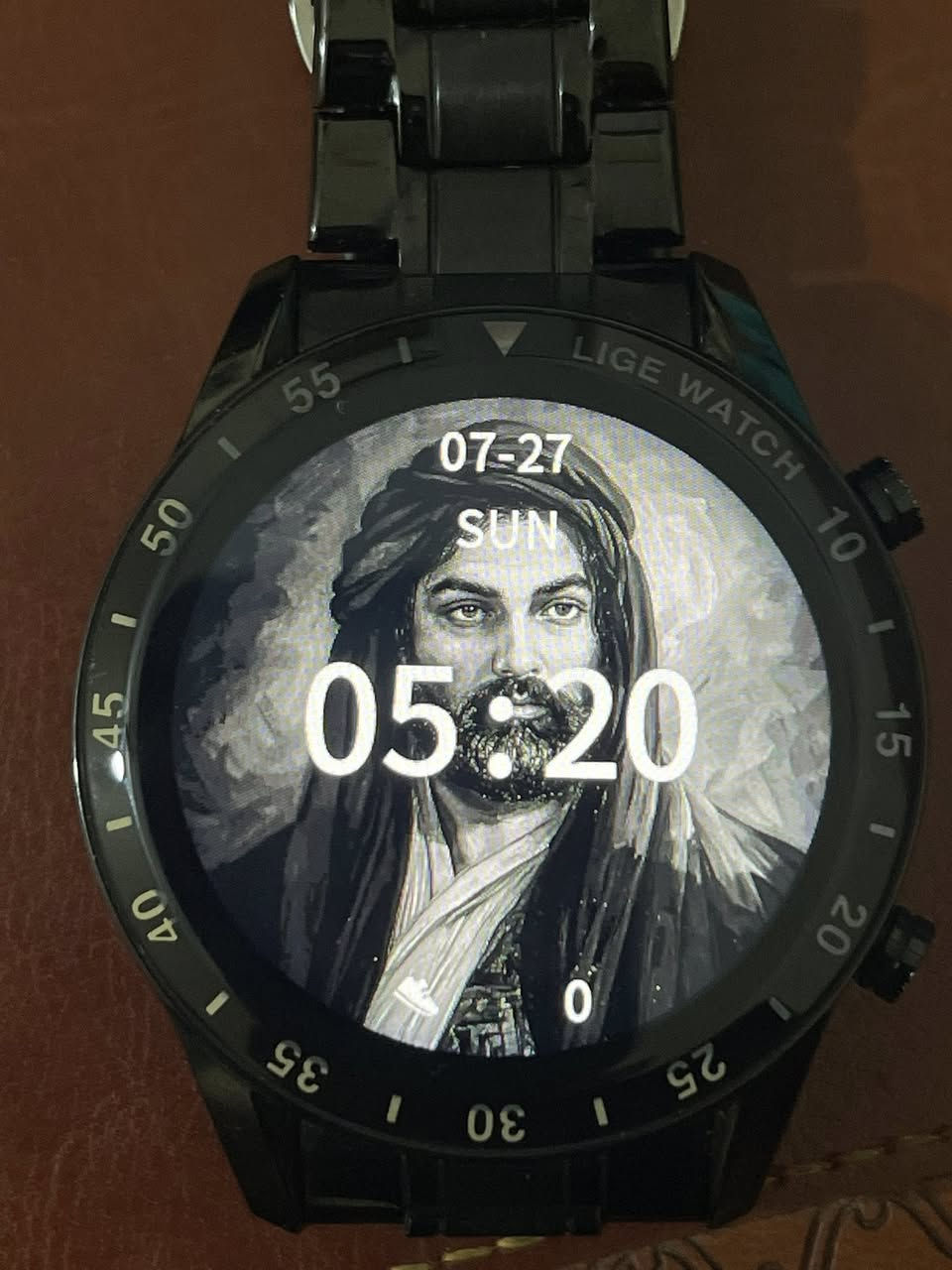 السلام عليكم
ساعات شرط الماركه والاصلي وزن ثقيل 
مو كوبي كشختهن فول 
سعر الساعه داخل الصوره 
***********
