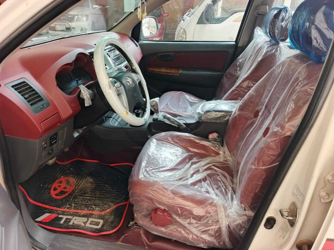 السلام عليكم بيكم مديل ٢٠١٢ مكفولة كير اوتوماتيك شاصي ١٩ رقم بغداد انكليزي شرط التحويل اتصال عل رقم ***********
